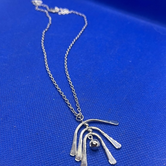 Silver Pendant Necklace - Picture 5 of 9